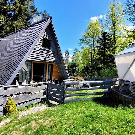 Osada Pod Beskidem- Chatki Caloroczne Szczyrk Exterior photo