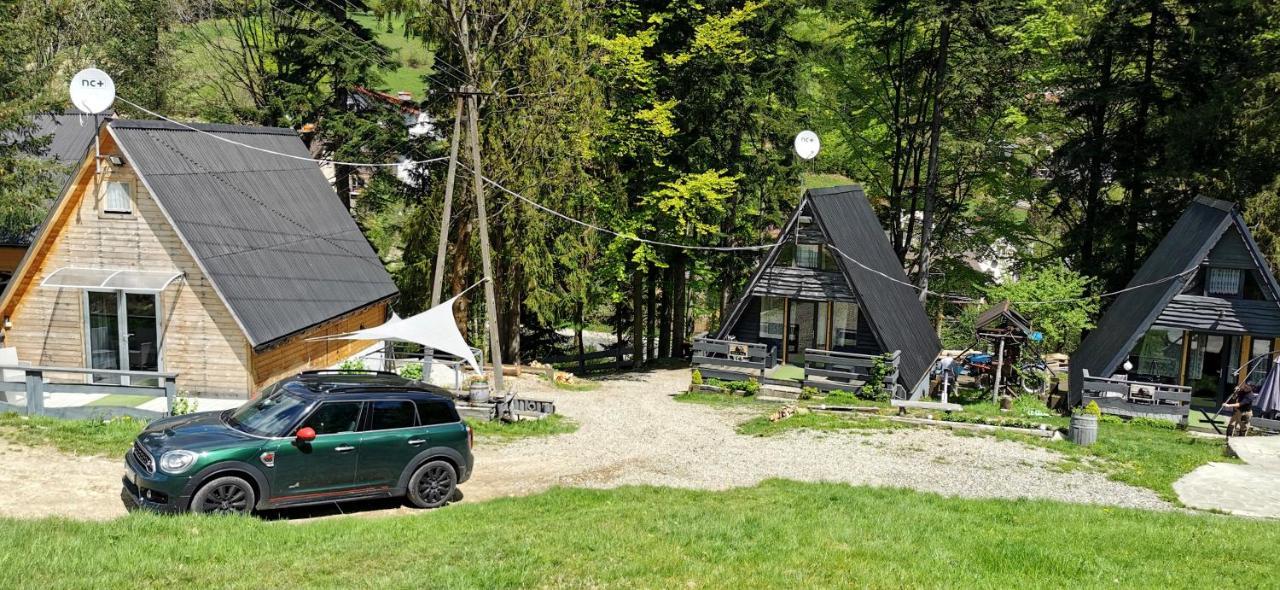 Lodge Osada Pod Beskidem- Chatki Caloroczne Szczyrk
