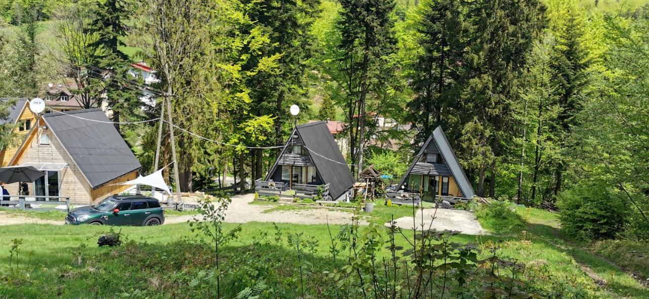 Osada Pod Beskidem- Chatki Caloroczne Lodge *