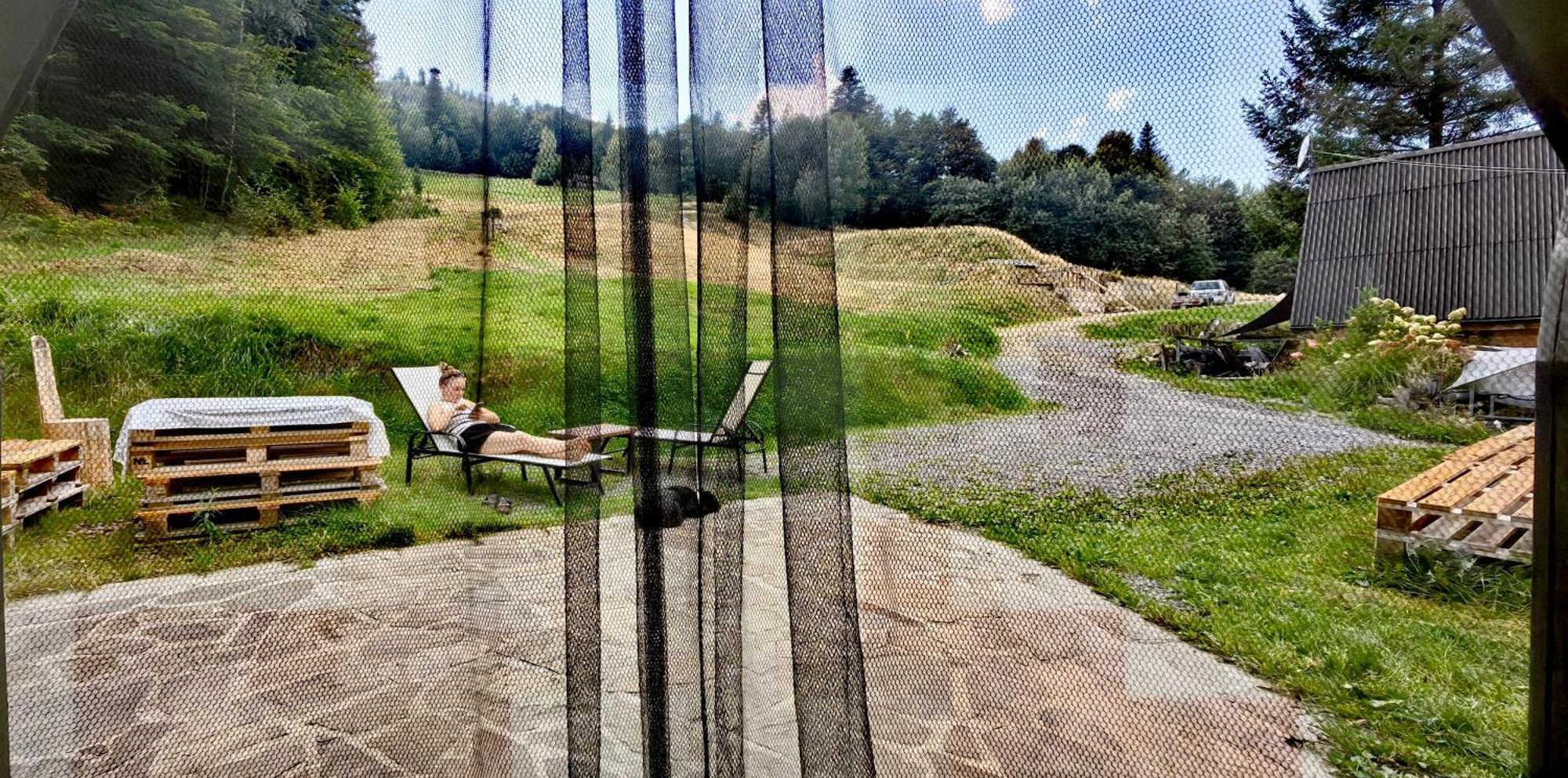 Osada Pod Beskidem- Chatki Caloroczne Lodge Szczyrk