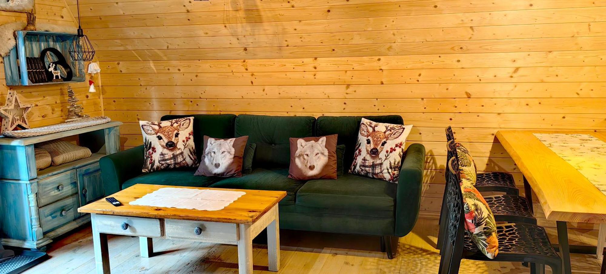 Osada Pod Beskidem- Chatki Caloroczne Szczyrk