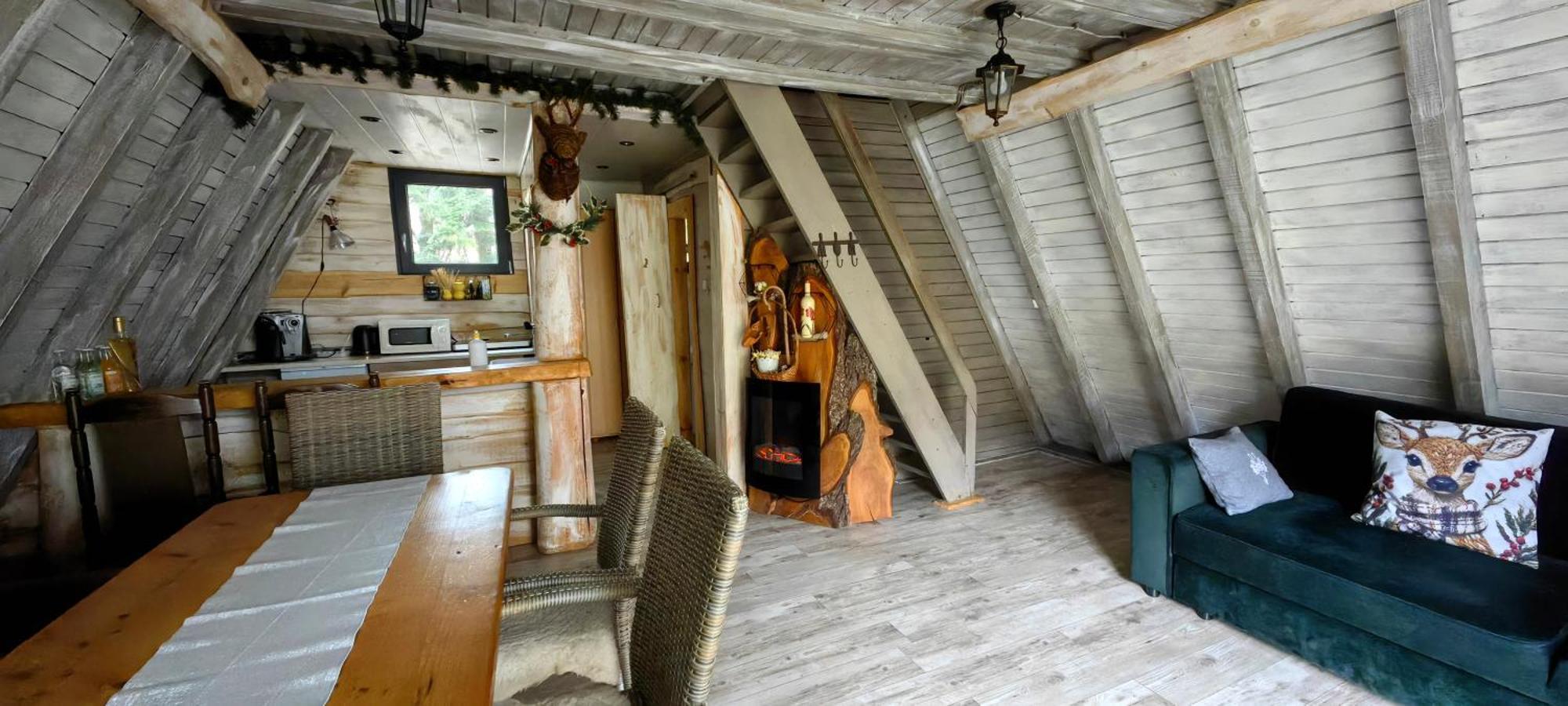 Osada Pod Beskidem- Chatki Caloroczne Lodge