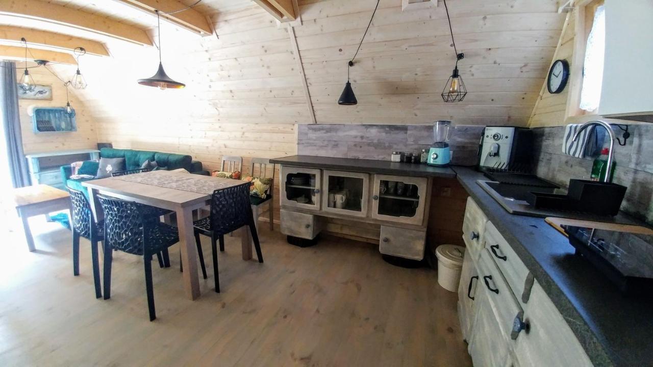 Osada Pod Beskidem- Chatki Caloroczne
